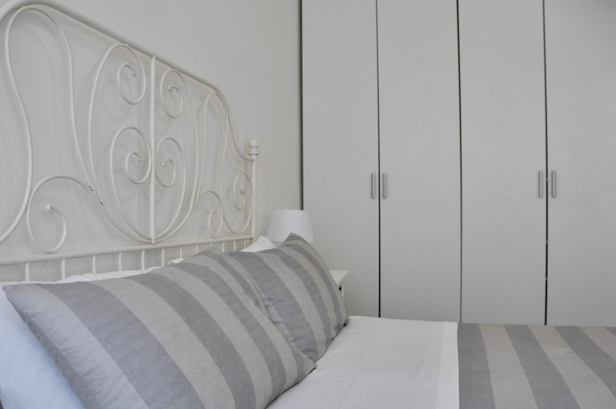 M.Aurelio Red Apartment Milan Luaran gambar