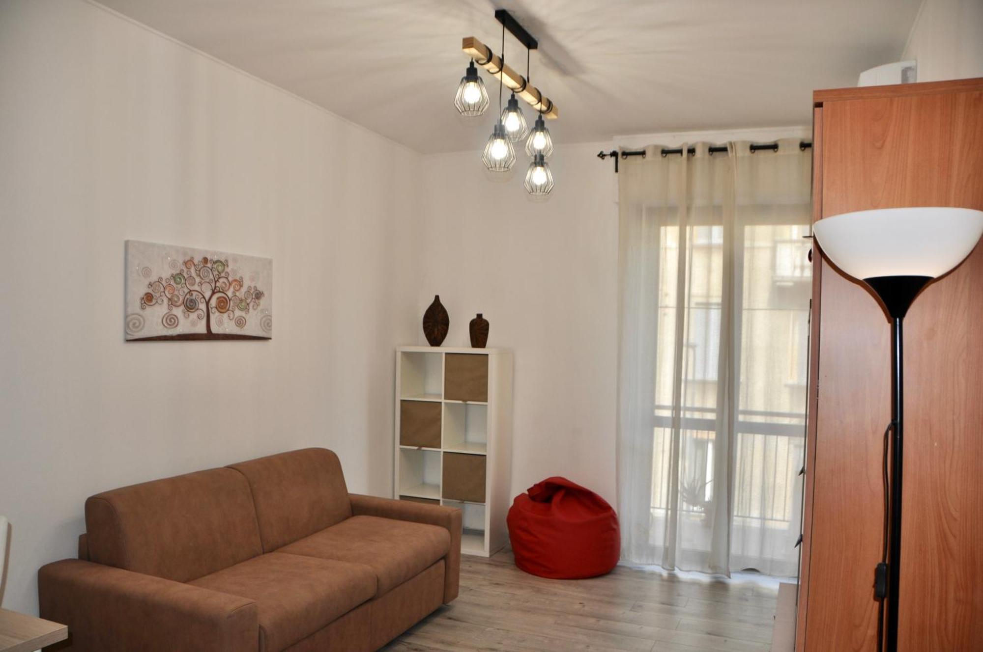 M.Aurelio Red Apartment Milan Luaran gambar